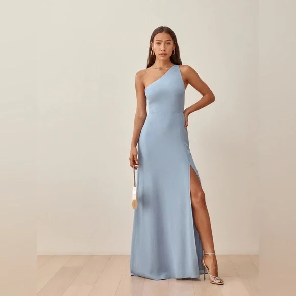 reformation light blue dress Size 0 Viscose Tie Neck Halter Gathered Waist  Labels Resale Boutique May cause compliments. Reformation Everett Linen Dress |